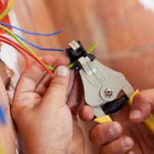 Reasons to Hire an Electrician